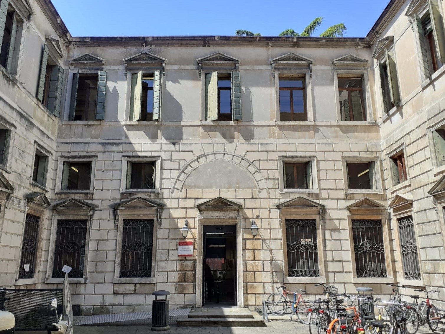 Biblioteca di Scienze Politiche "Ettore Anchieri"